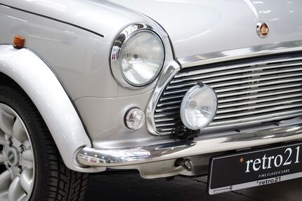 Mini 1300 68.626 km 25.900 &euro; Lauf 91207