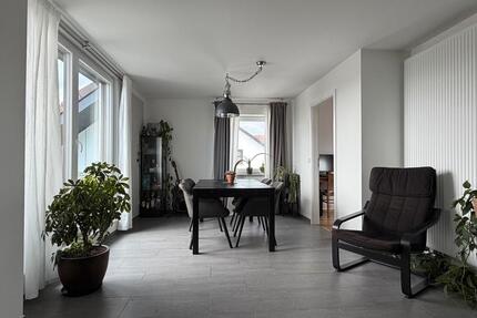 Wohnung Roßtal - 3 Zimmer, 83 m&sup2;, 335.000&euro; | Angebot:27596074
