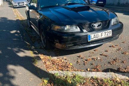 Ford Mustang 150.000 km 8.999 &euro; Lauf an der Pegnitz 91207