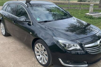 Opel Insignia 129.000 km 7.800 &euro; Nürnberg 90451