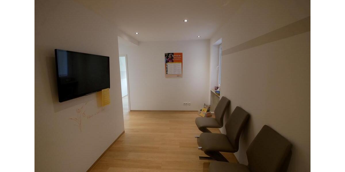 Gewerbeobjekt Eggolsheim - 1.000&euro; | Angebot:24803796