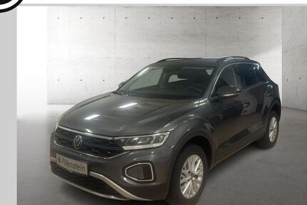 VW T-Roc 25.300 km 17.610 &euro; Fürth 90762