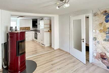 Haus Neunkirchen am Brand / Ermreuth Ermreuth - 5.5 Zimmer, 97 m&sup2;, 119.000&euro; | Angebot:27359191