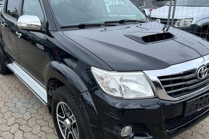 Toyota Hilux 235.000 km 12.999 &euro; Nürnberg 90439