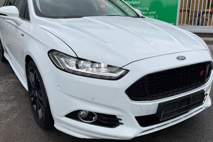 Ford Mondeo 184.000 km 7.490 &euro; Fürth 90763
