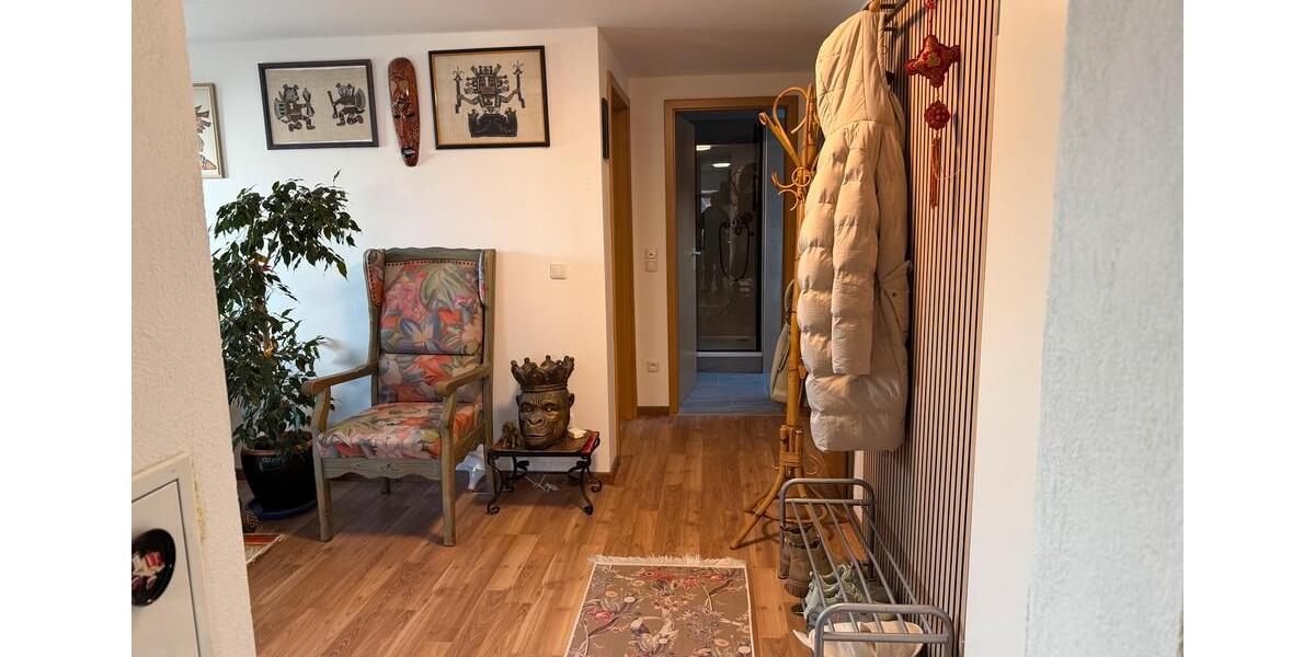 Dachgeschoßwohnung Höchstadt an der Aisch - 2 Zimmer, 60 m&sup2;, 900&euro; | Angebot:27594338