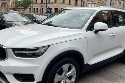 Volvo XC40 60.315 km 19.990 &euro; Fürth ( bei Nürnberg ) 90762