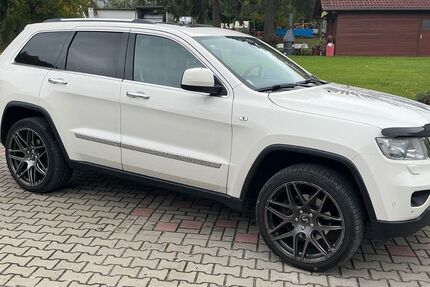 Jeep Grand Cherokee 260.000 km 7.800 &euro; Zirndorf 90513