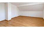 Dachgeschoßwohnung Oberasbach - 2 Zimmer, 45 m&sup2;, 670&euro; | Angebot:27616421