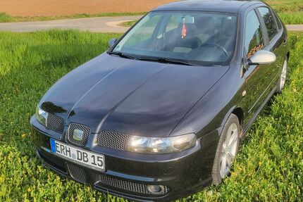Seat Leon 305.000 km 1.699 &euro; Eckental 90542