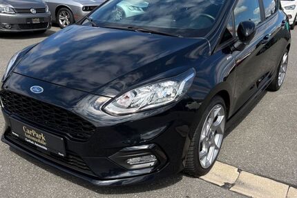 Ford Fiesta 71.186 km 8.799 &euro; Fürth 90763