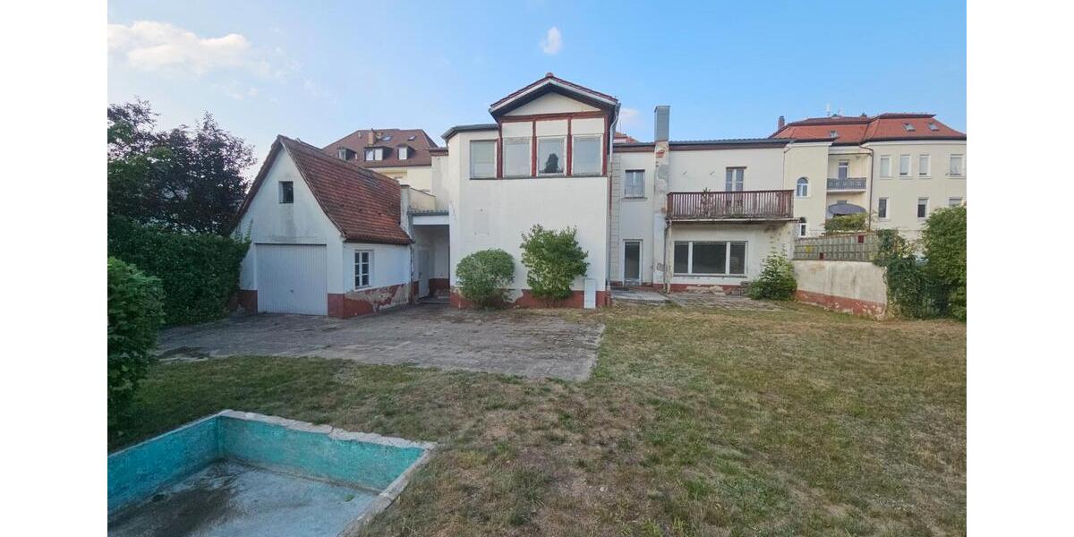 Einfamilienhaus Schwabach - 9 Zimmer, 176 m&sup2;, 1.290&euro; | Angebot:27613302