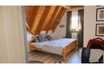 3 Zi. DG (2. OG) Wohnung mit 2 Bädern, Balkon und 2 Stellplätzen - Etagenwohnung Pommersfelden | Angebot:27651237
