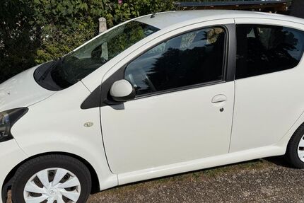 Toyota Aygo (X) 80.000 km 4.800 &euro; Stein 90547