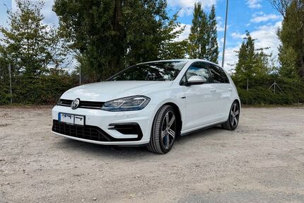 VW Golf 81.046 km 23.200 &euro; Forchheim 91301