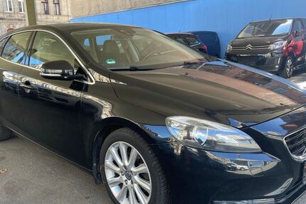 Volvo V40 234.338 km 5.490 &euro; Fürth ( bei Nürnberg ) 90762