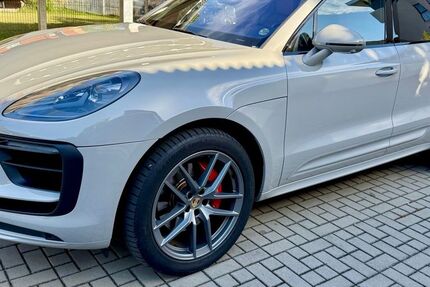Porsche Macan 41.000 km 70.000 &euro; Fürth 90763