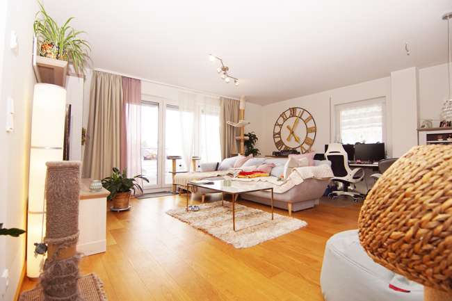 Etagenwohnung Roßtal - 2 Zimmer, 76 m&sup2;, 870&euro; | Angebot:27615899