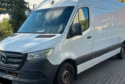 Mercedes-Benz Sprinter 269.000 km 12.990 &euro; Nürnberg 90439