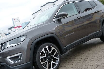 Jeep Compass 54.900 km 15.990 &euro; Fürth 90763
