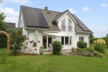 Haus Uehlfeld - 6 Zimmer, 176 m&sup2;, 499.000&euro; | Angebot:27669395