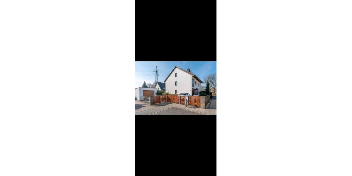Etagenwohnung Nürnberg Gebersdorf - 3.5 Zimmer, 93 m&sup2;, 1.200&euro; | Angebot:27586364