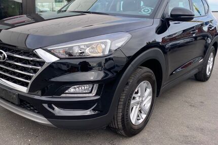 Hyundai TUCSON 70.000 km 13.450 &euro; Nürnberg 90431