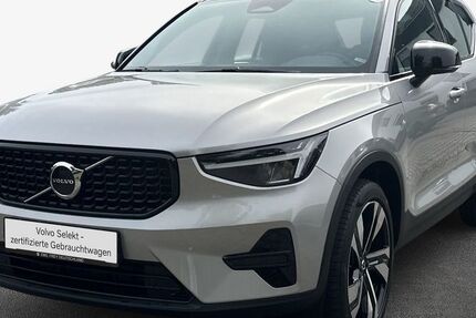 Volvo XC40 54.454 km 32.990 &euro; Nürnberg 90471