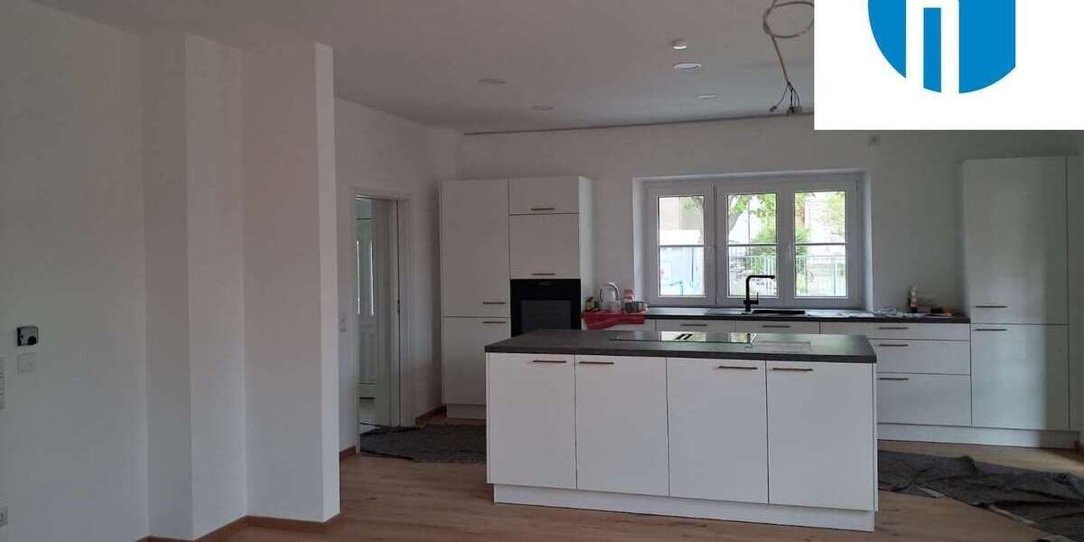 Etagenwohnung Forchheim - 2 Zimmer, 110 m&sup2;, 1.295&euro; | Angebot:27604234